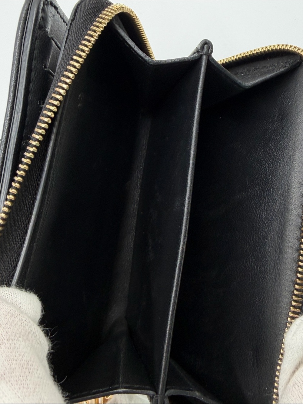 🖤LV Lou Coussin Empreinte Zippy Wallet w/Box Dust Bag & Entrupy COA - Picture 13 of 16